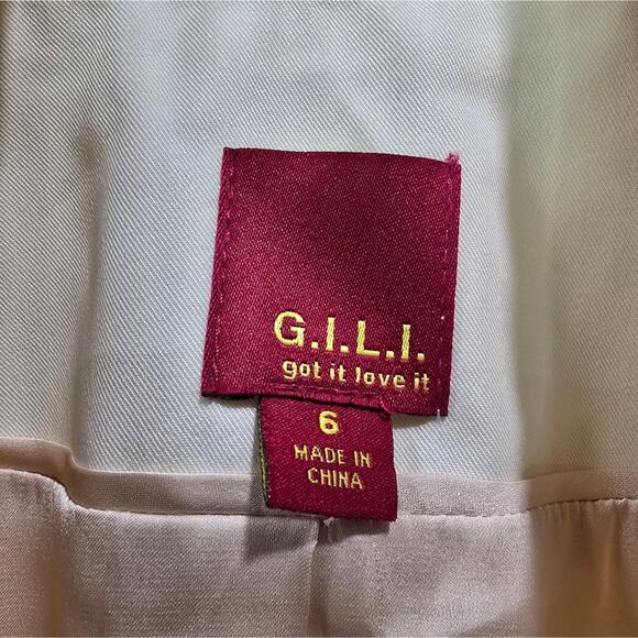 G.I.L.I. Cream Blazer – Size 6 - Picture 2 of 16